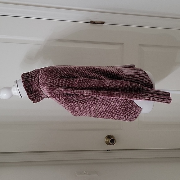 Pink Rose Size XS Mauve/ Dusty Rose Chenille Turtleneck Sweater, Exc. Used Cond. - Picture 3 of 13